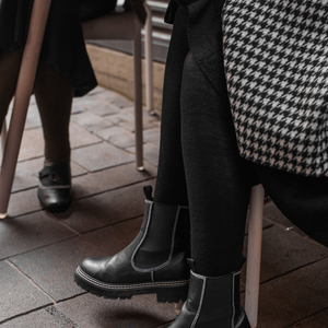 MOSEY | Merino Wool Textured Knit Tights | Woman | Black